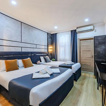 La Pazza Suites Стамбул Экстерьер фото