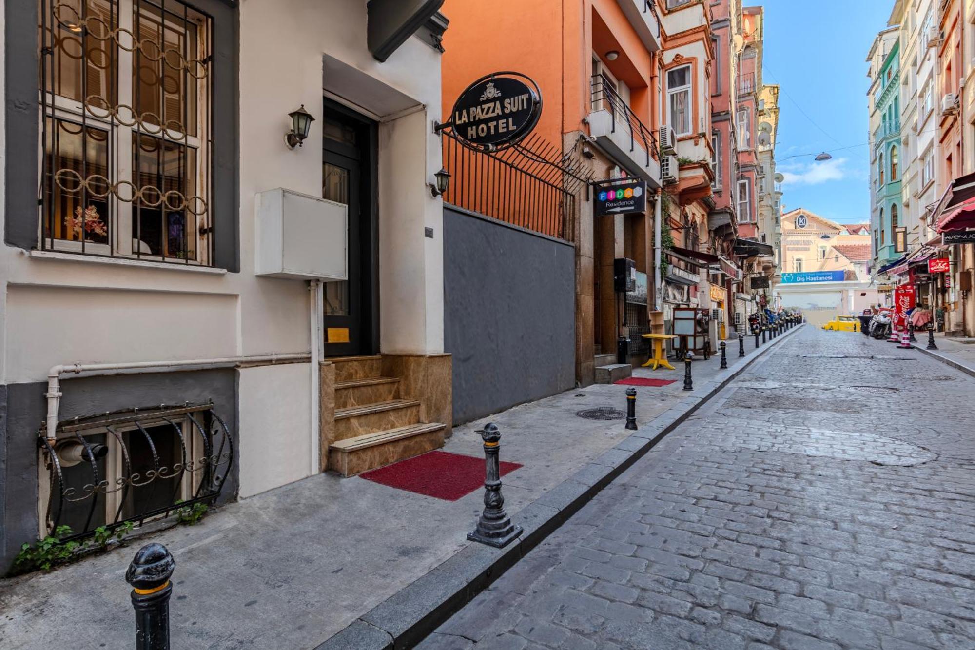 La Pazza Suites Стамбул Экстерьер фото