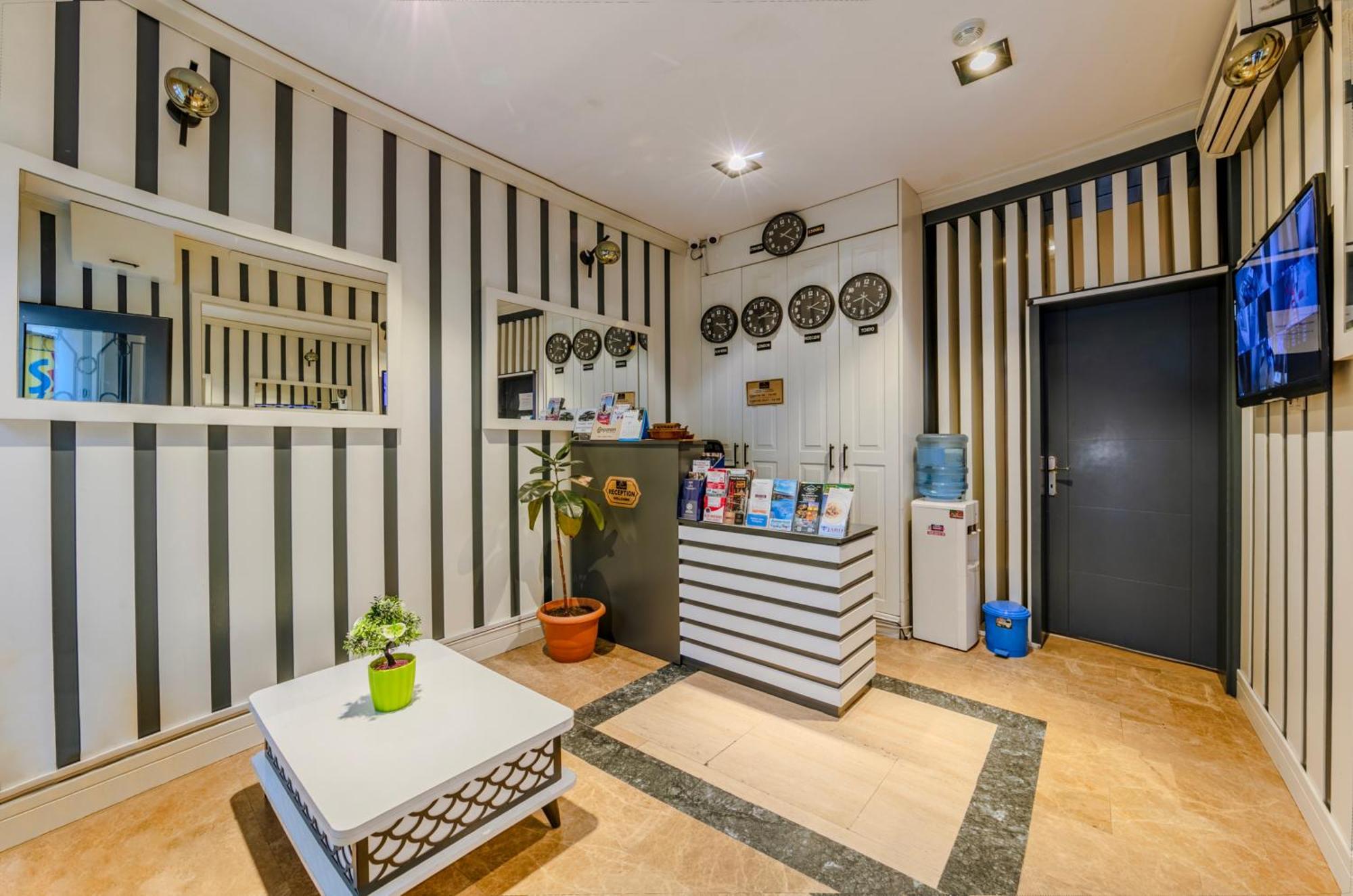 La Pazza Suites Стамбул Экстерьер фото
