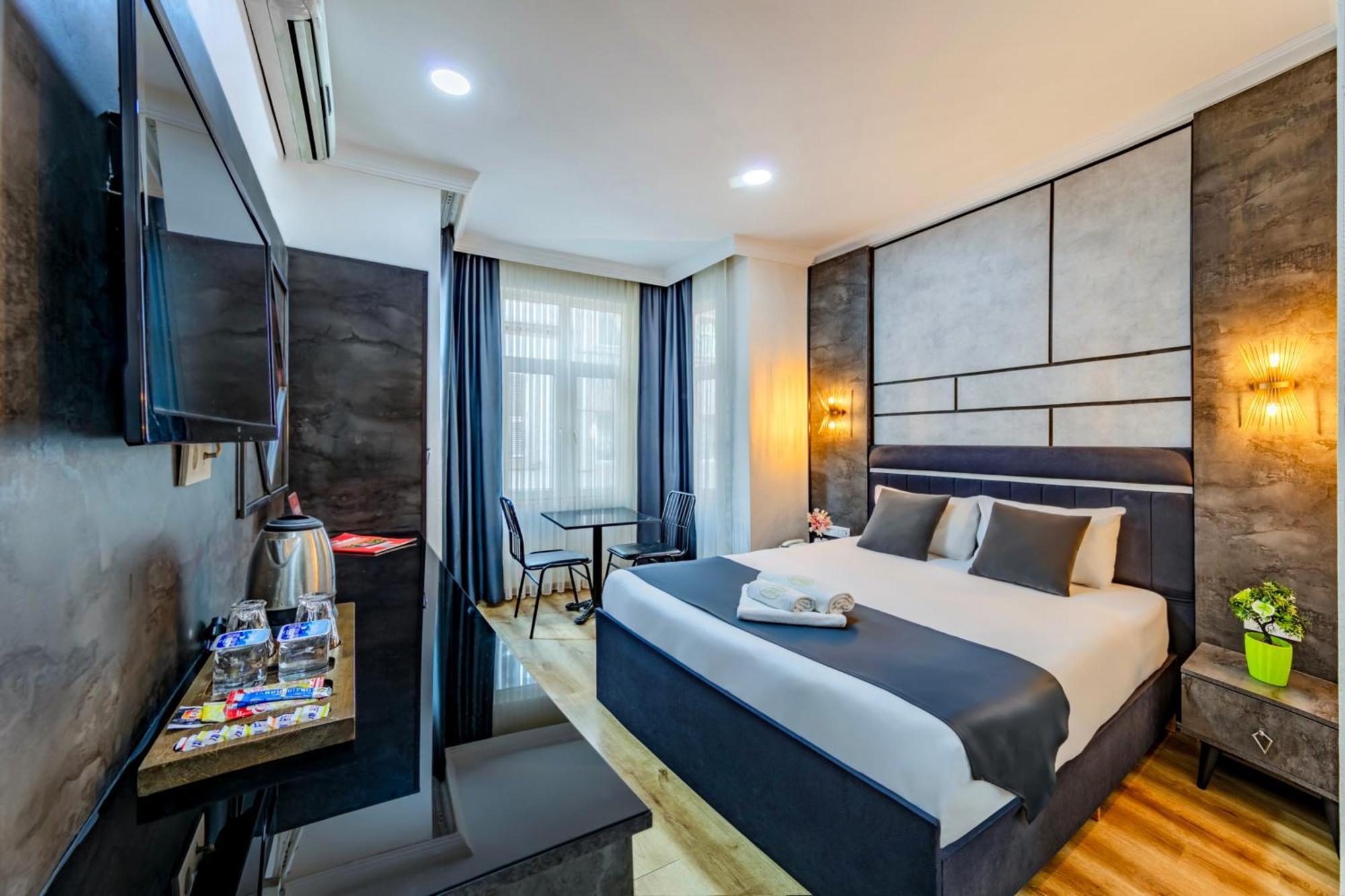 La Pazza Suites Стамбул Экстерьер фото